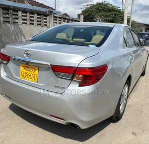 Toyota Mark X 2014 Silver