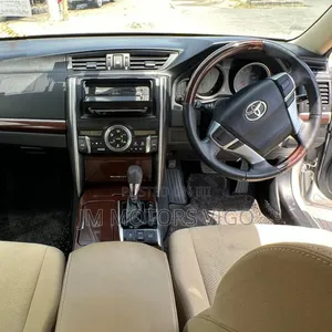 Toyota Mark X 2014 Silver