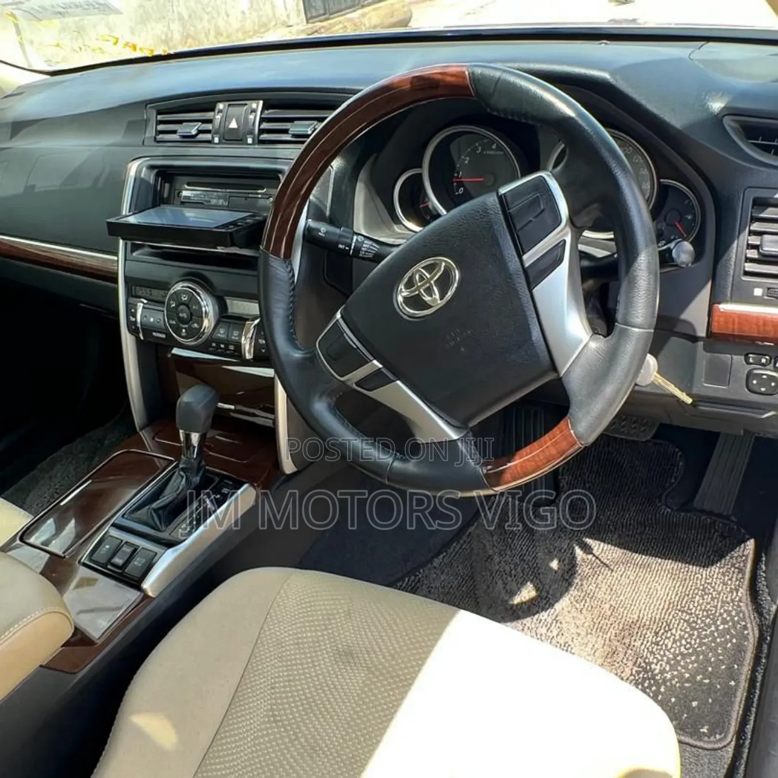 Toyota Mark X 2014 Silver
