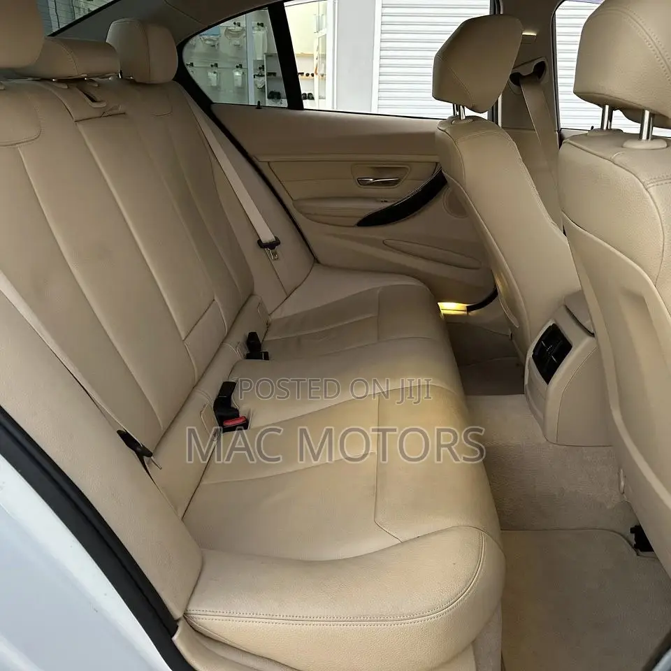 BMW 3 Series 2013 White