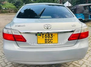 Toyota Premio 2007 Silver