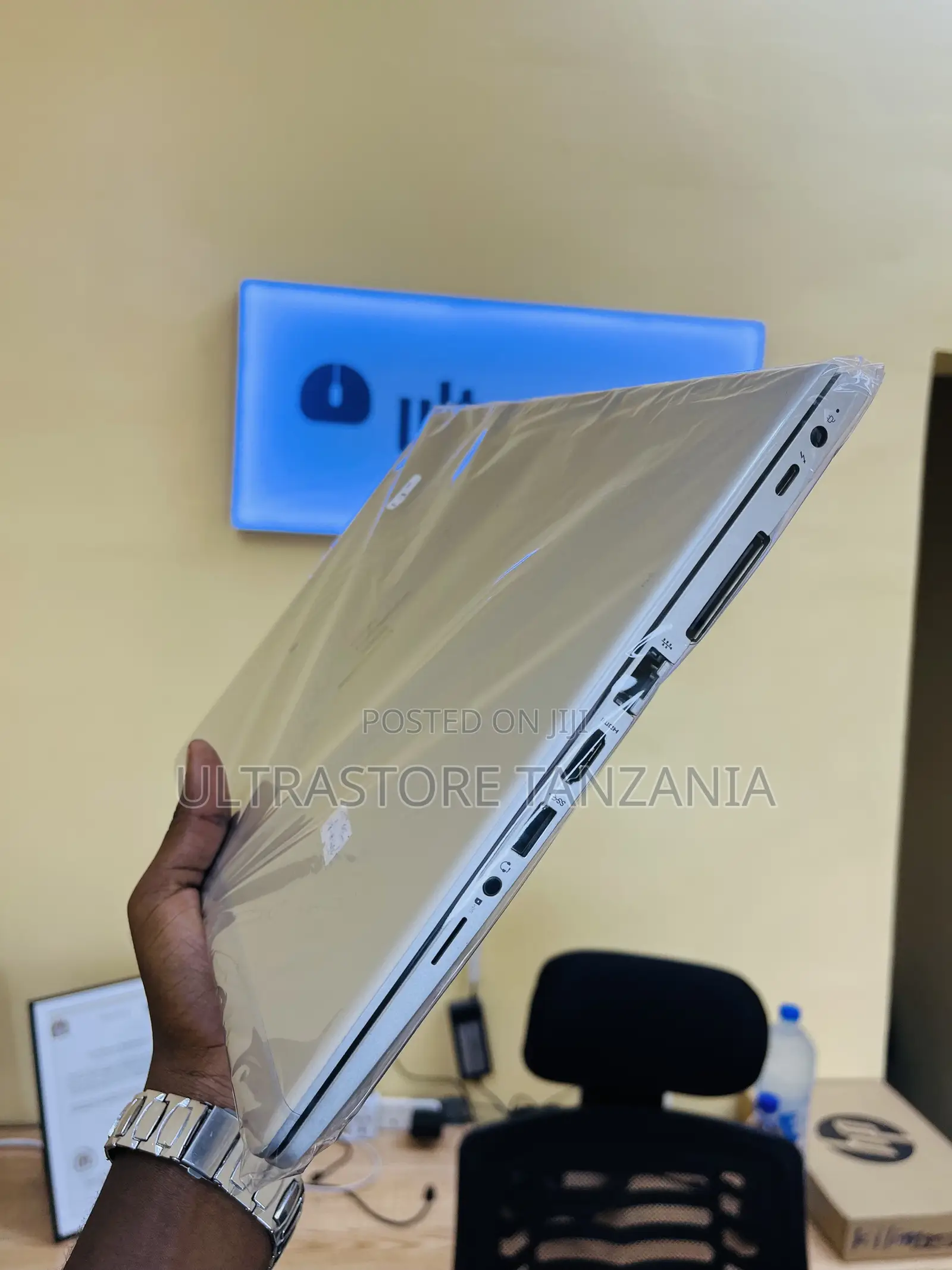 New Laptop HP EliteBook 830 G5 8GB Intel Core I5 SSD 256GB