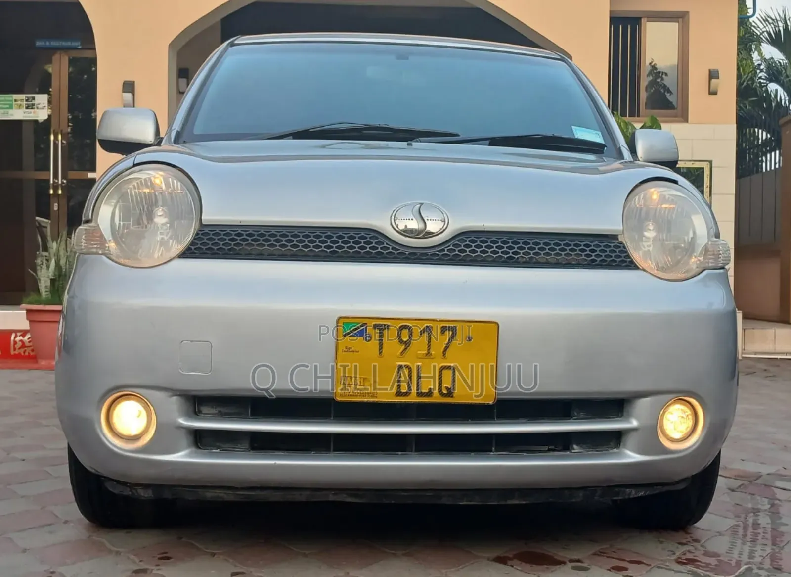 Toyota Sienta 2007 Silver