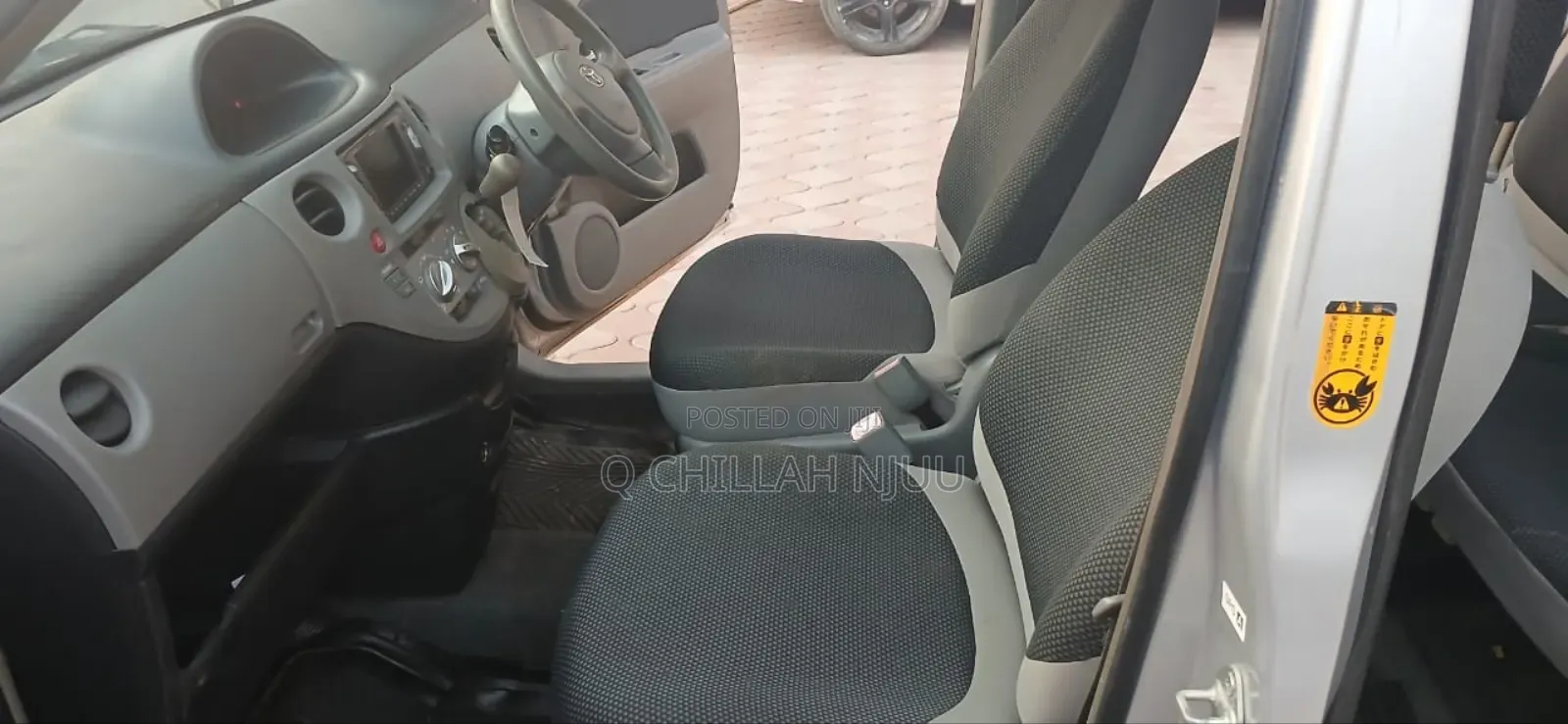 Toyota Sienta 2007 Silver