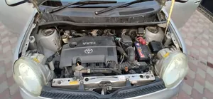 Toyota Sienta 2007 Silver