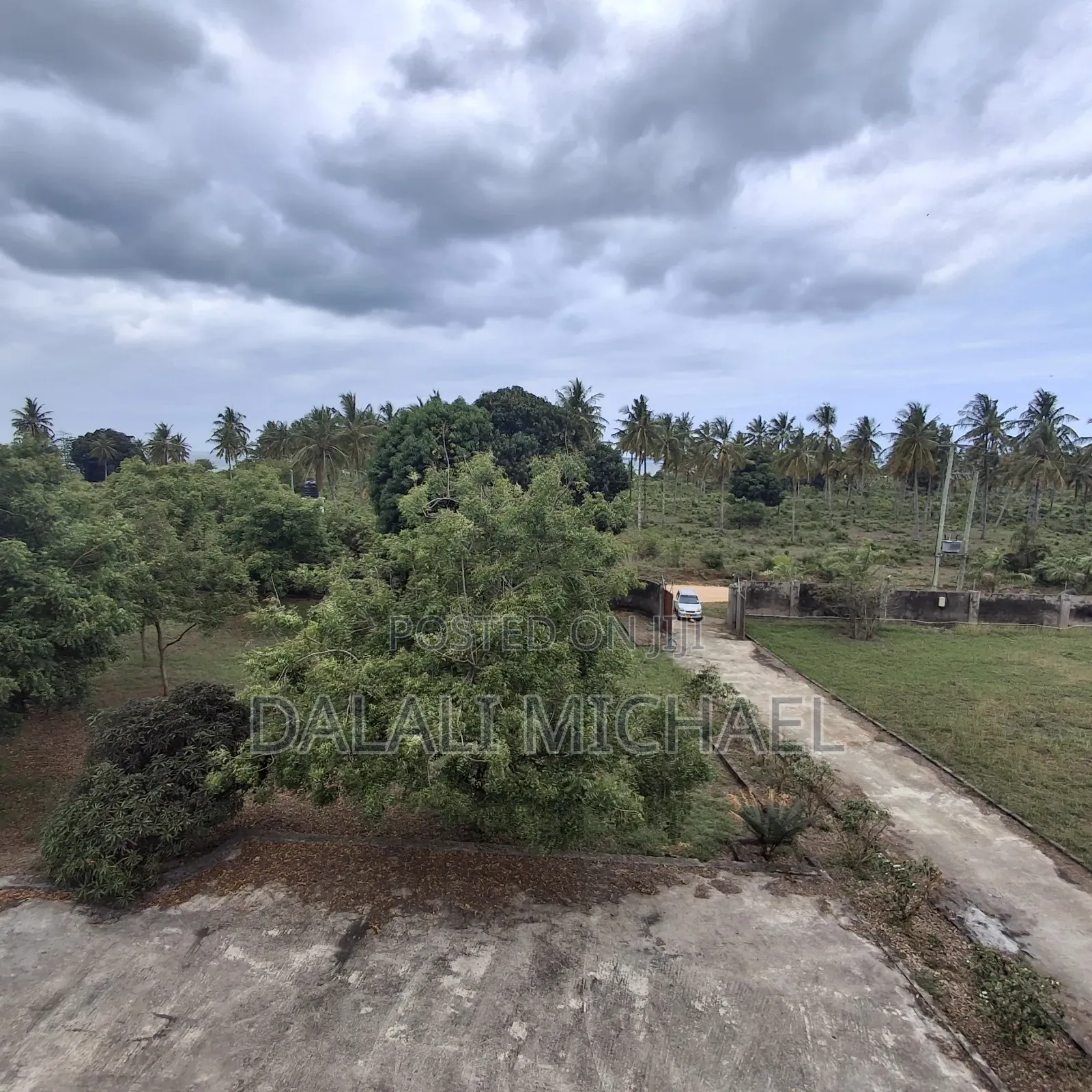5bdrm Mansion in Kigamboni for sale