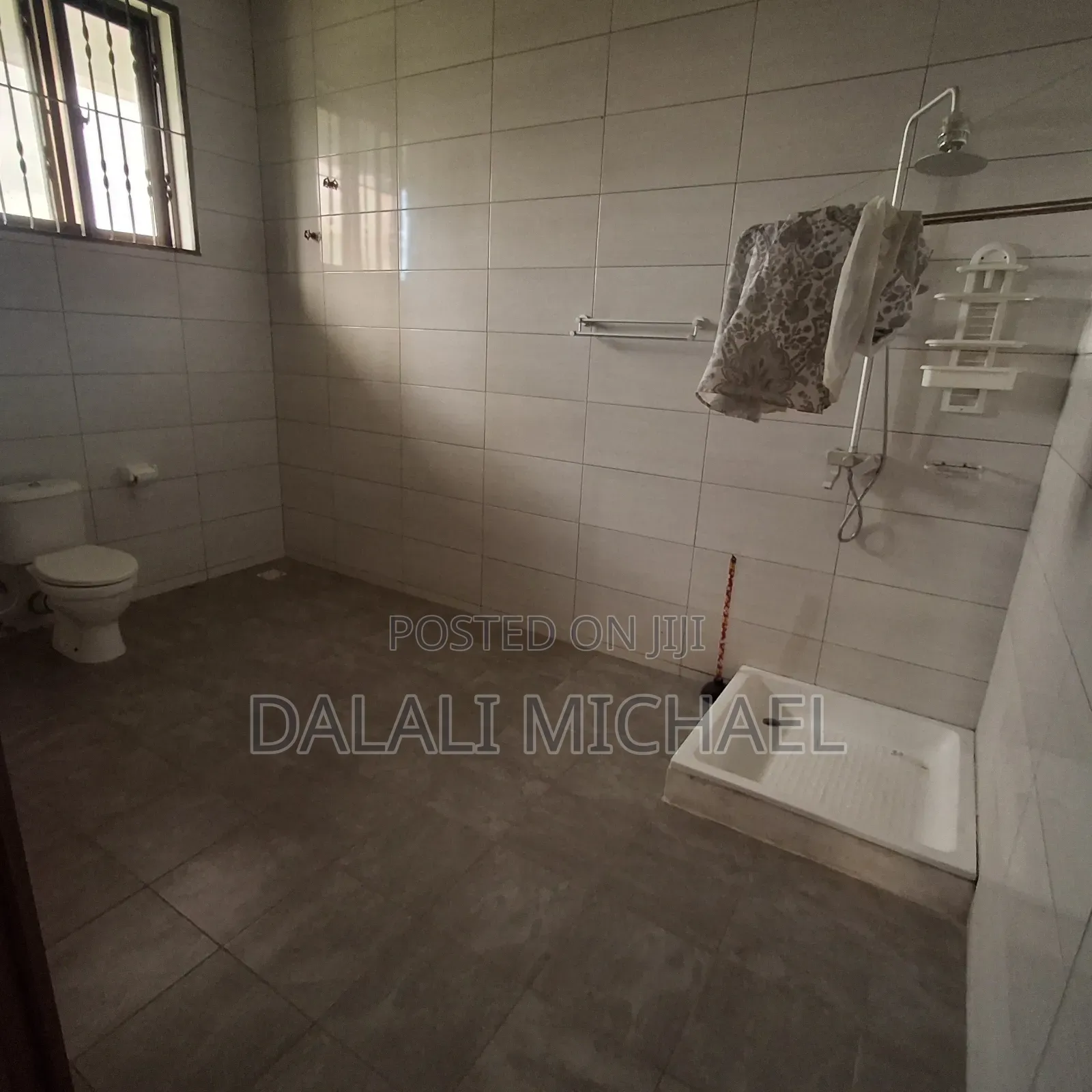 5bdrm Mansion in Kigamboni for sale