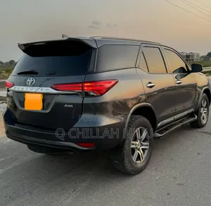Toyota Fortuner 2016 Gray