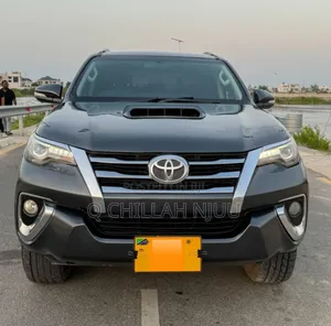 Toyota Fortuner 2016 Gray