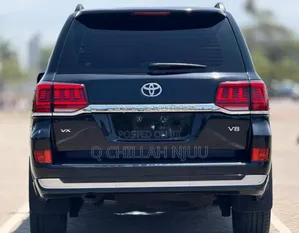Toyota Land Cruiser 2012 Black