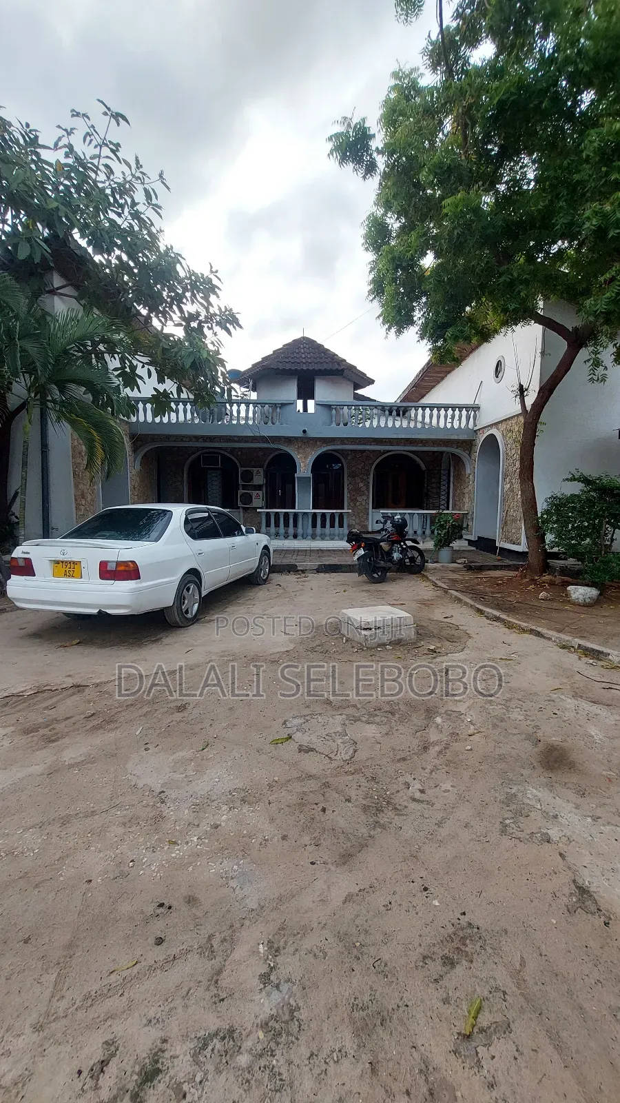Guest House at Sinza Mori
