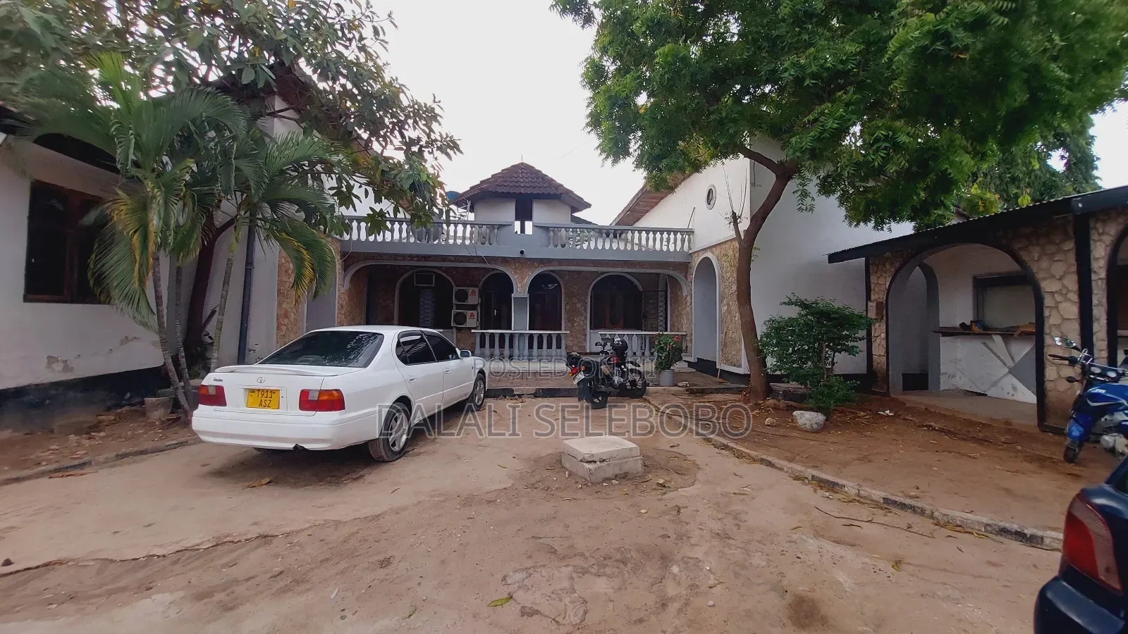Guest House at Sinza Mori