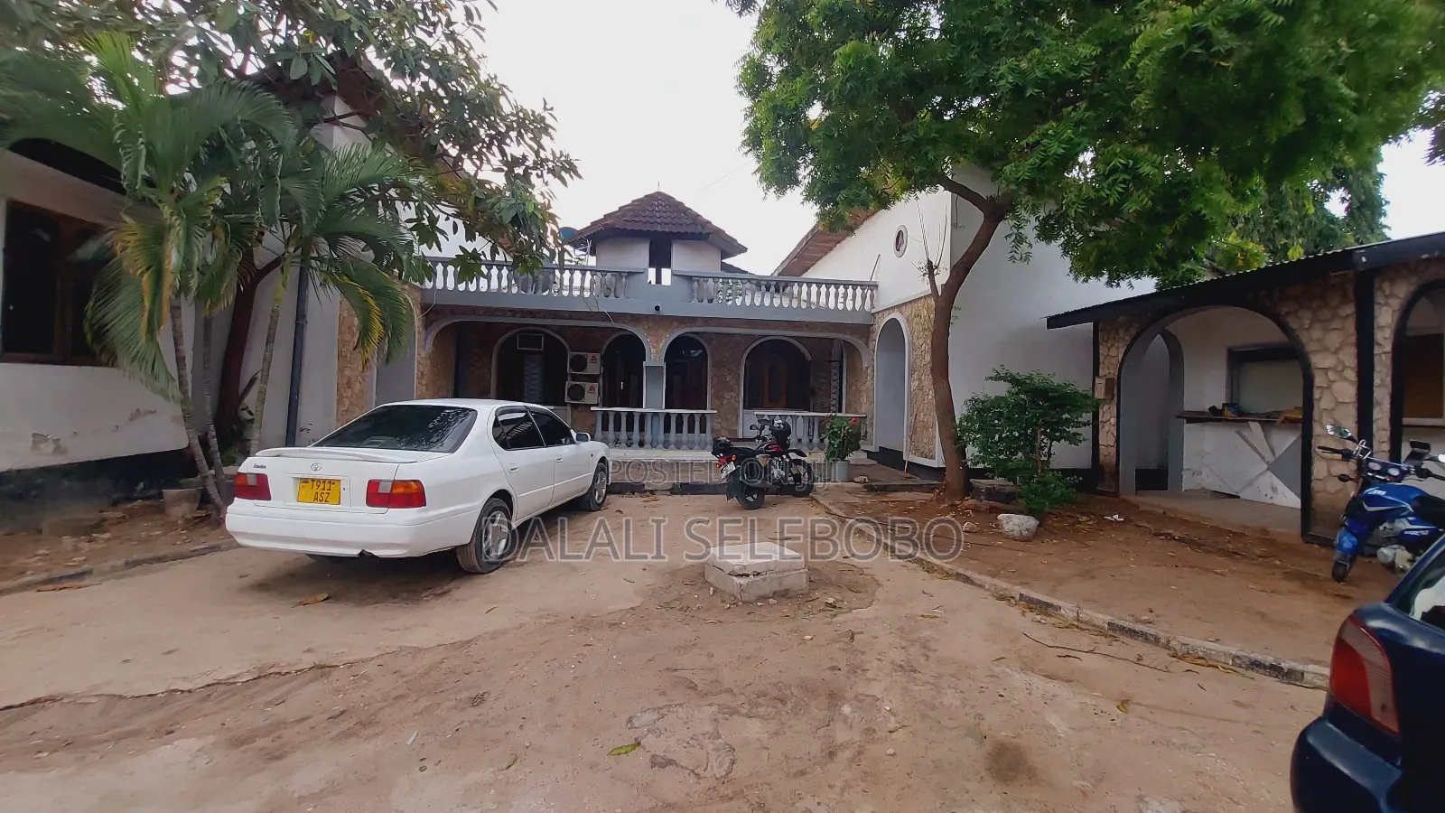 Guest House at Sinza Mori