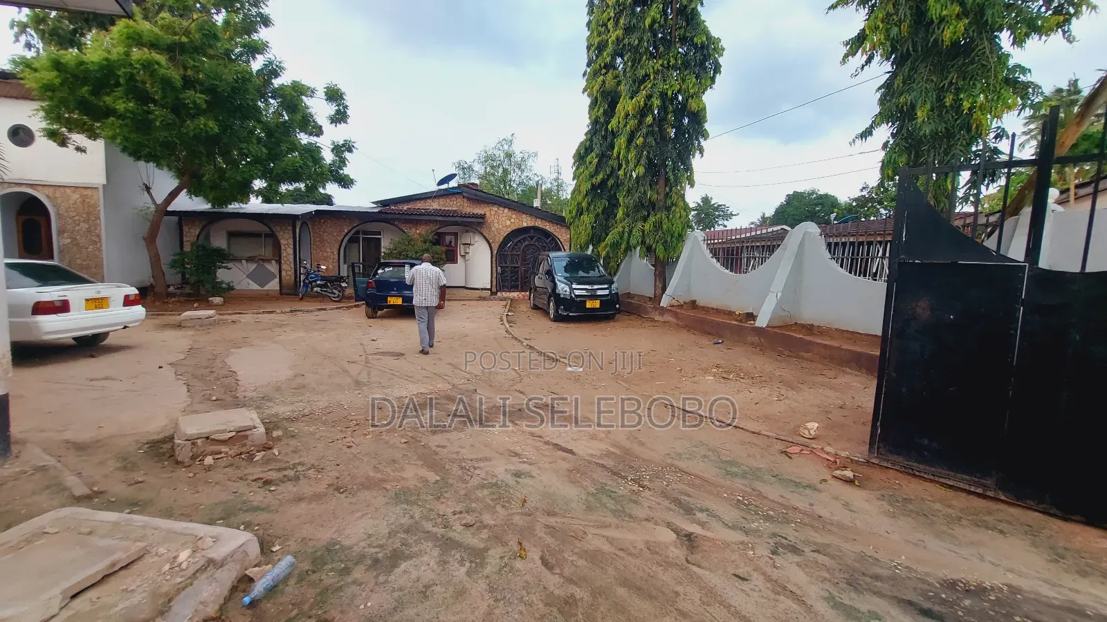 Guest House at Sinza Mori