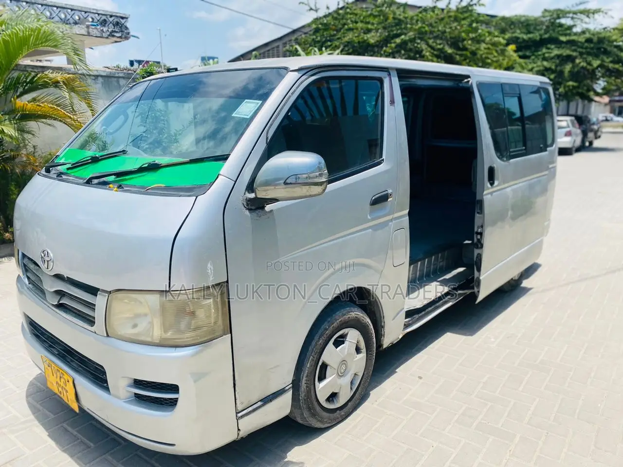 Toyota Quantum 2007 Silver