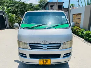 Toyota Quantum 2007 Silver