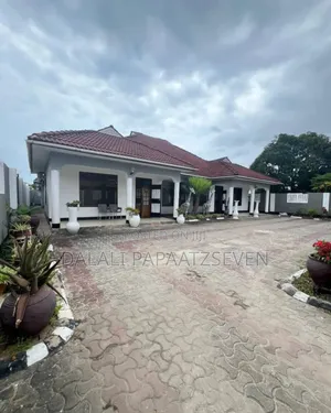 3bdrm Apartment in Dalalipapaatzseven, Kinondoni for rent