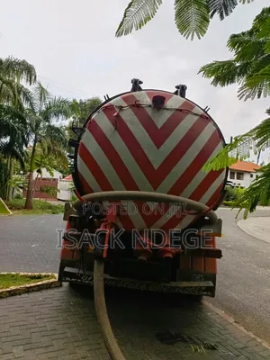 HUDUMA Ya Kunyonya Maji Taka