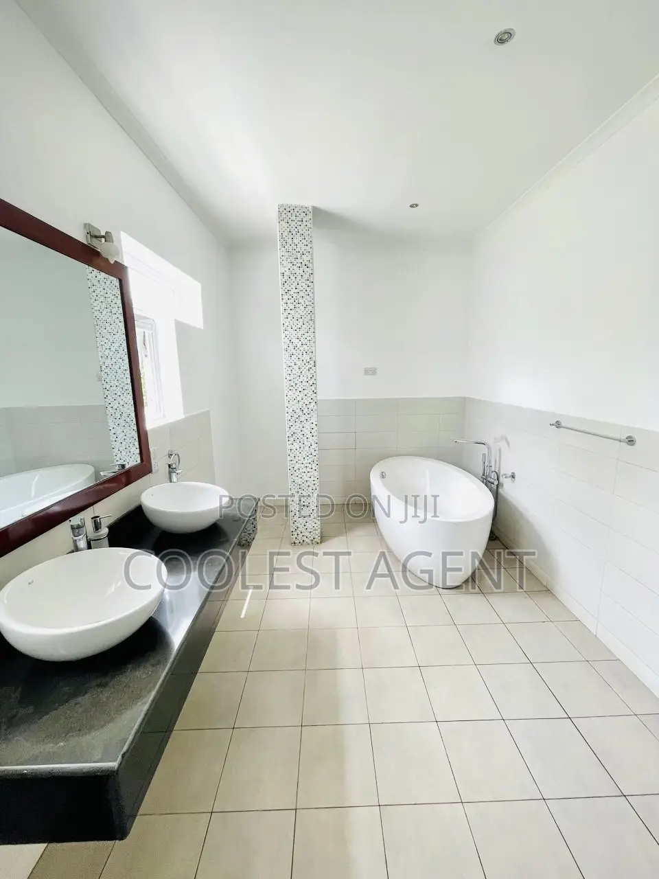 4bdrm Villa in Oysterbay, Kinondoni for rent