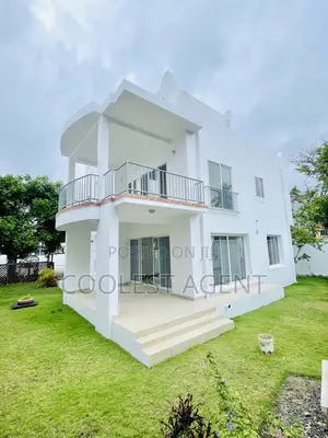 4bdrm Villa in Oysterbay, Kinondoni for rent