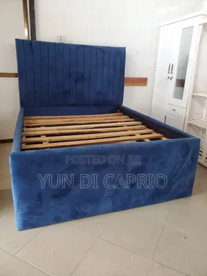 Kitanda Kizuri Sana Bedsofa
