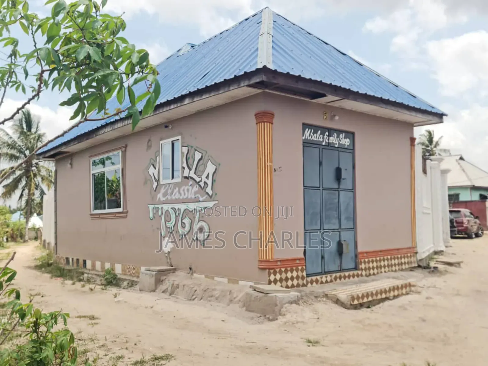 6bdrm House in Mbande Chamazi for sale