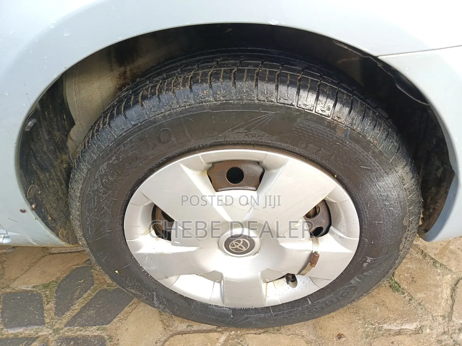 Toyota Raum 2004 Green