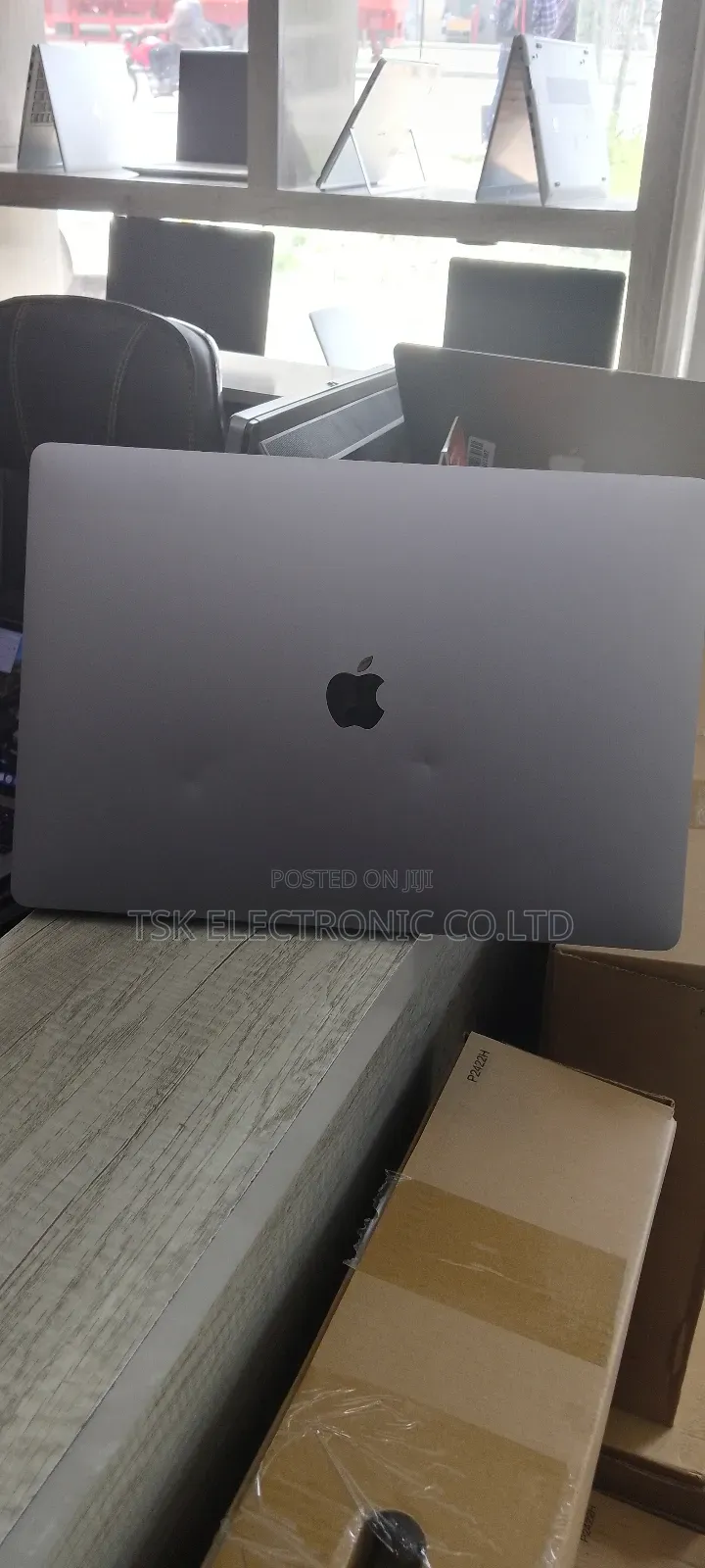 Laptop Apple MacBook 2019 32GB Intel Core I7 SSD 1T