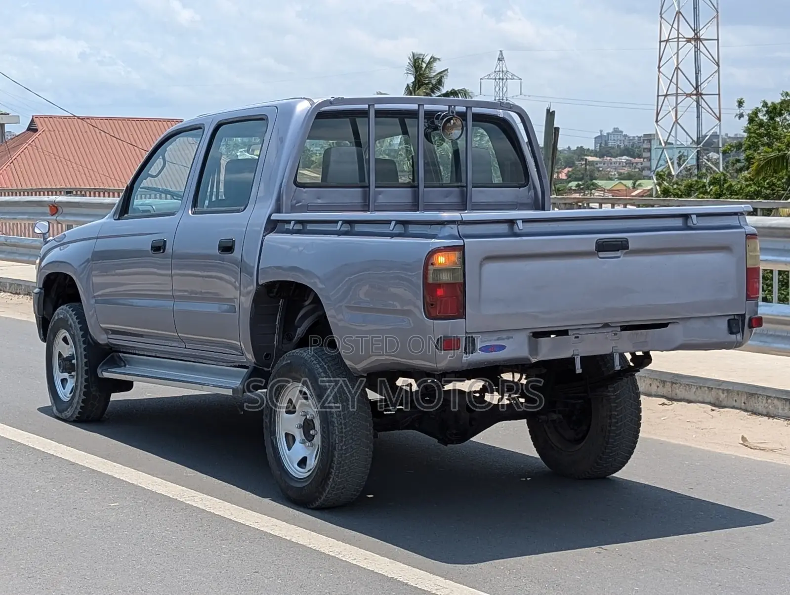 Toyota Hilux 1999 Gray