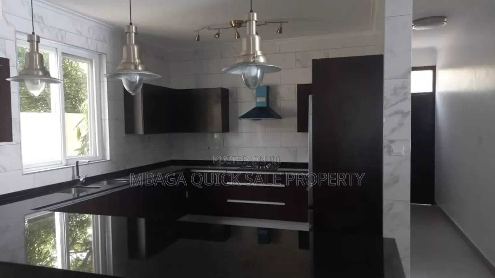 Furnished 4bdrm Apartment in Kawe Beach for rent