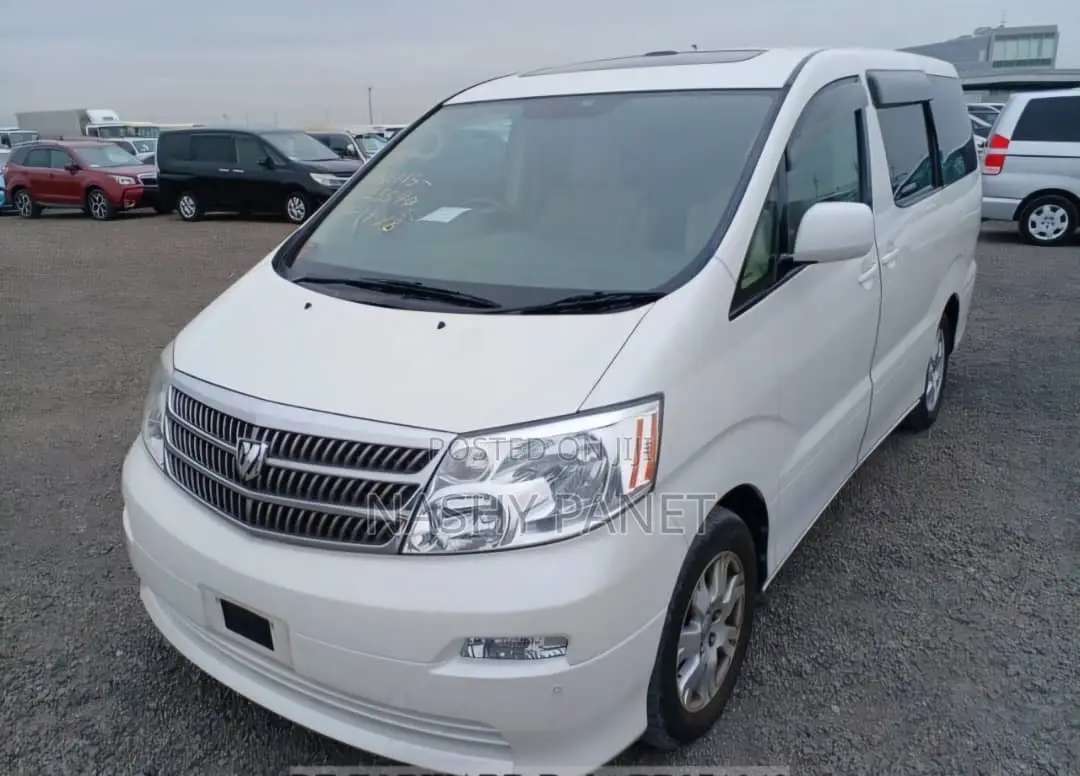 Toyota Alphard 2.4 Petrol FWD 2005 White