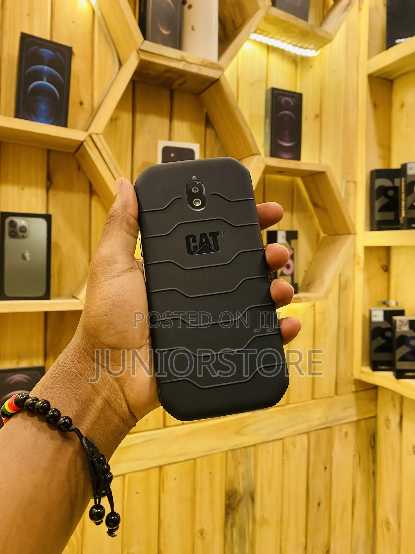 New Cat S42 32 GB Black