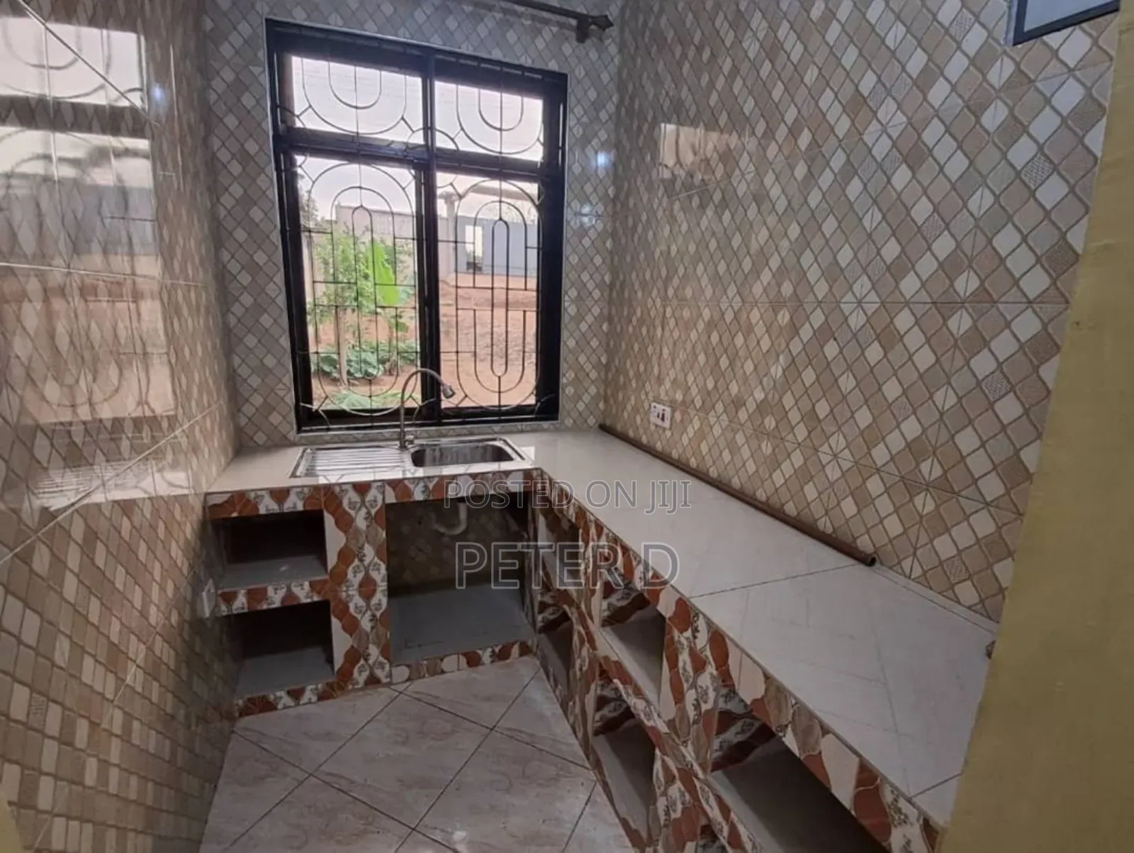 1bdrm Apartment in Kimara for rent
