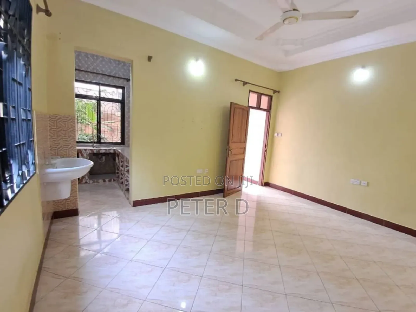1bdrm Apartment in Kimara for rent