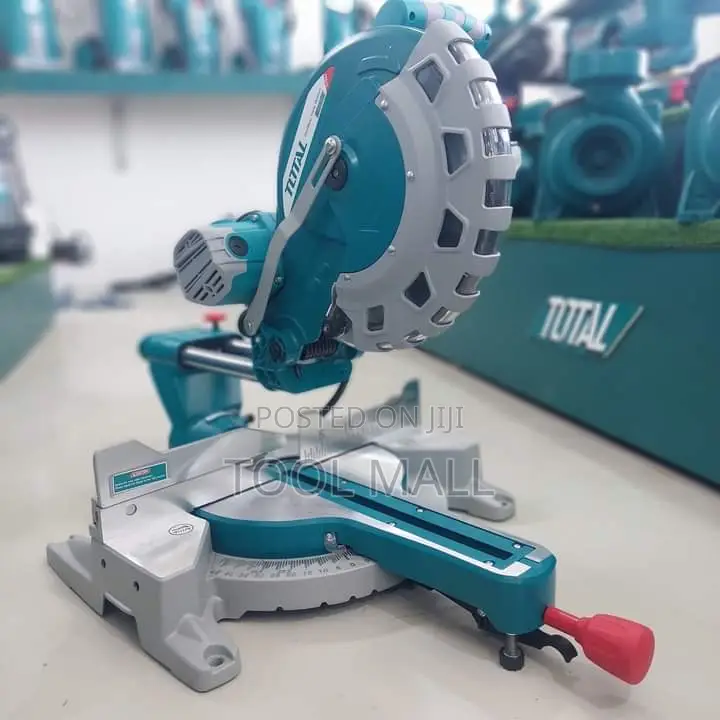 Total Mitre Saw TS42183057