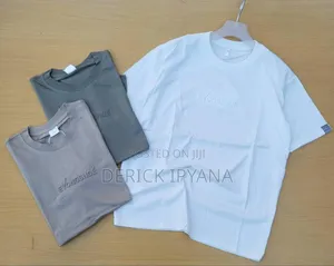 Round Tshirt Original