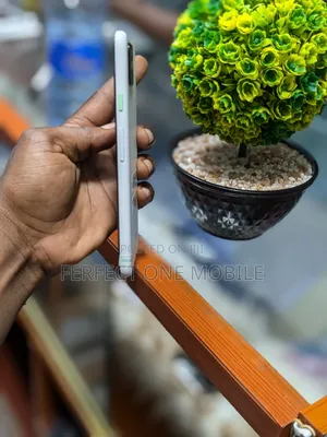 Google Pixel 4a 5G 128 GB White