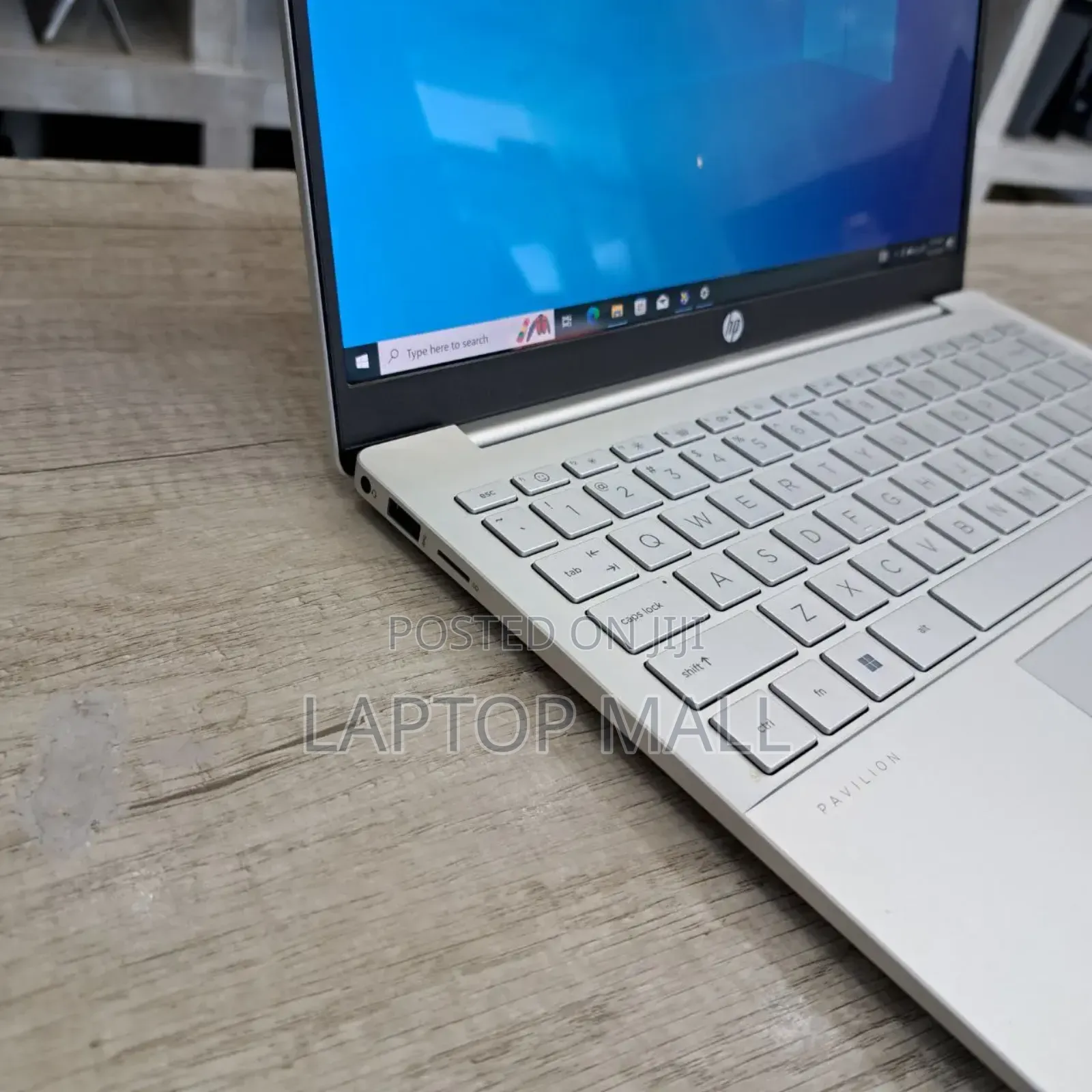 New Laptop HP Pavilion 14 16GB Intel Core I7 SSD 512GB