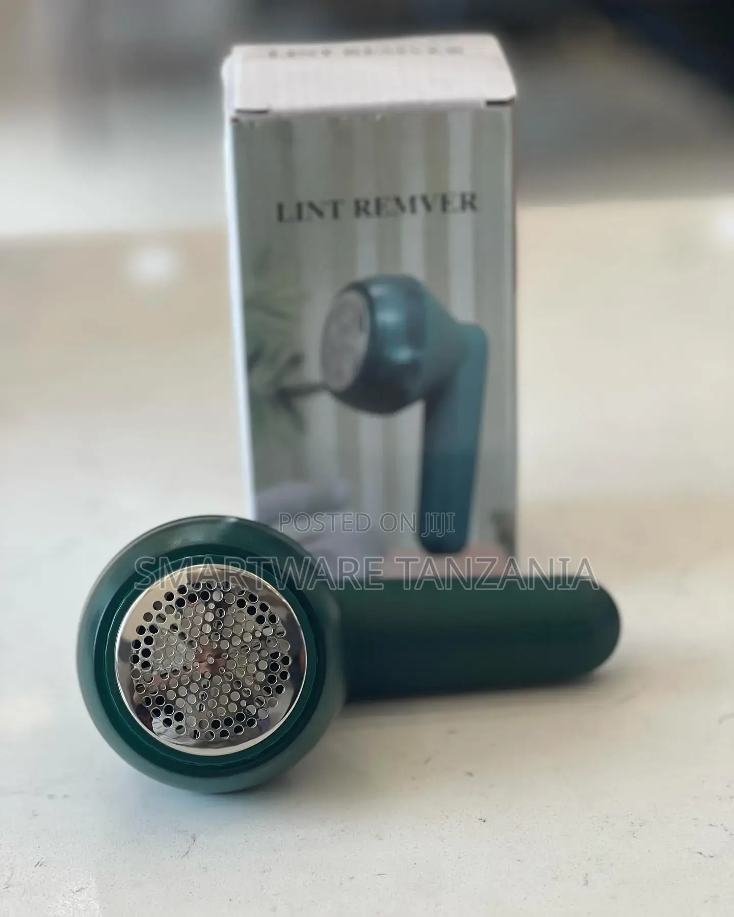 Electric Portable Lint Remover Clothes Fuzz Shaver Roller