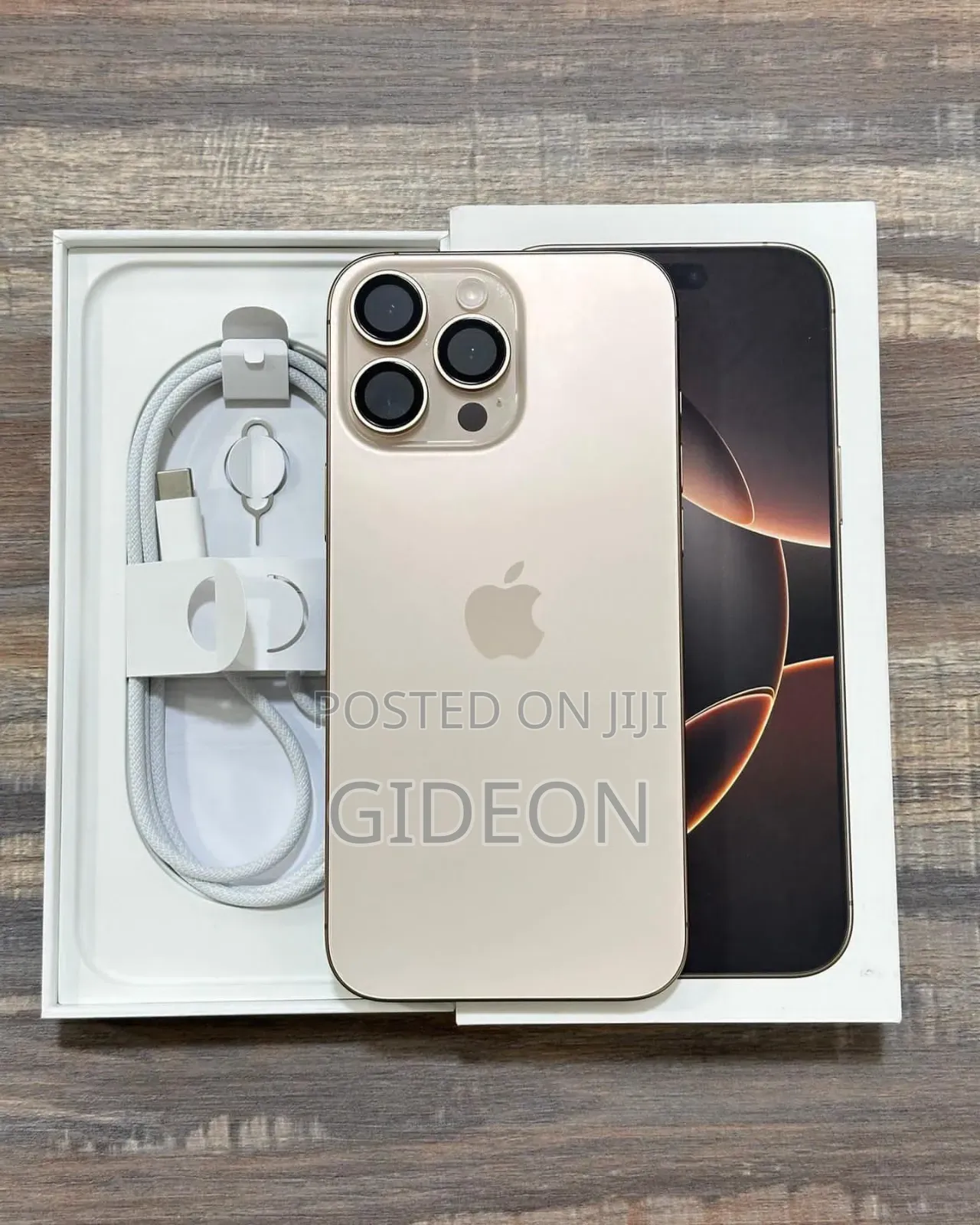 New Apple iPhone 16 Pro Max 256 GB Gold