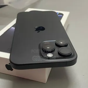 New Apple iPhone 16 Pro Max 256 GB Black