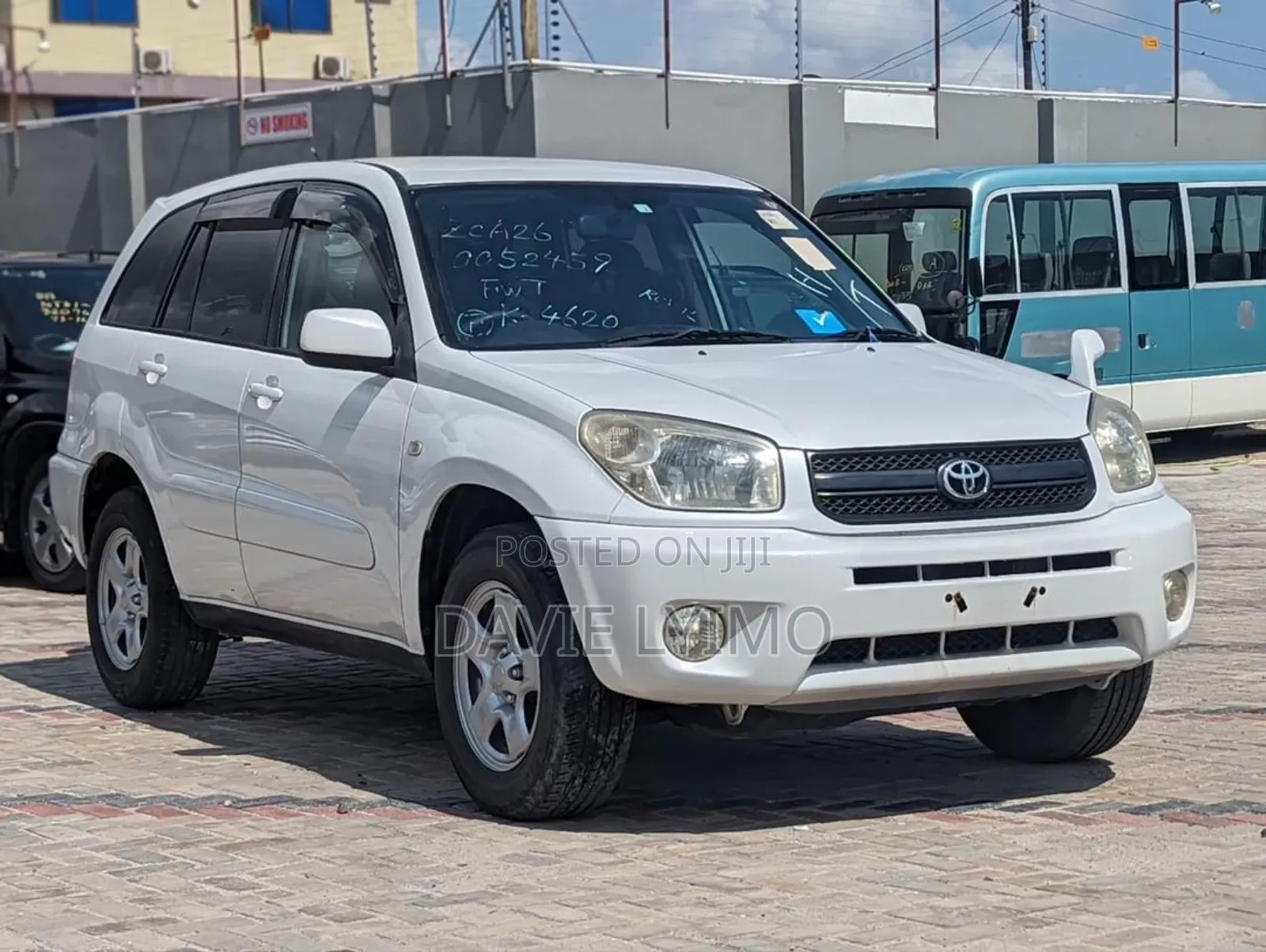 Toyota RAV4 1.8 2005 Pearl