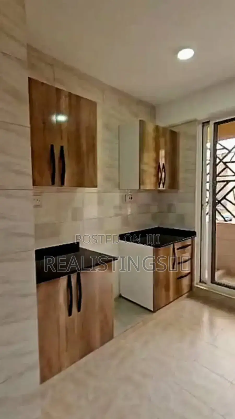 3bdrm Apartment in Kariakoo for sale