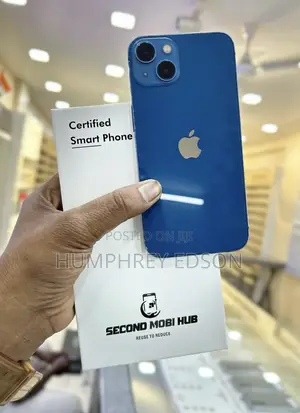 Photo - Apple iPhone 13 128 GB Blue