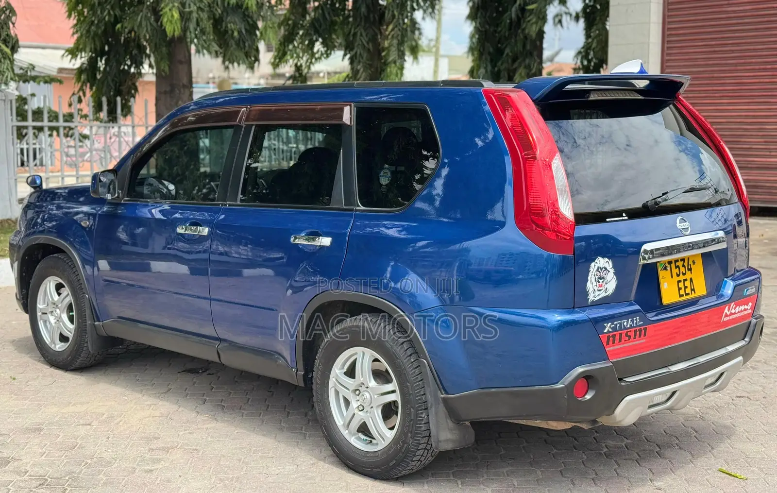 Nissan X-Trail 2.0 Petrol XE 2010 Blue
