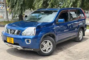 Nissan X-Trail 2.0 Petrol XE 2010 Blue