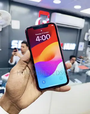 Apple iPhone XR 64 GB Red