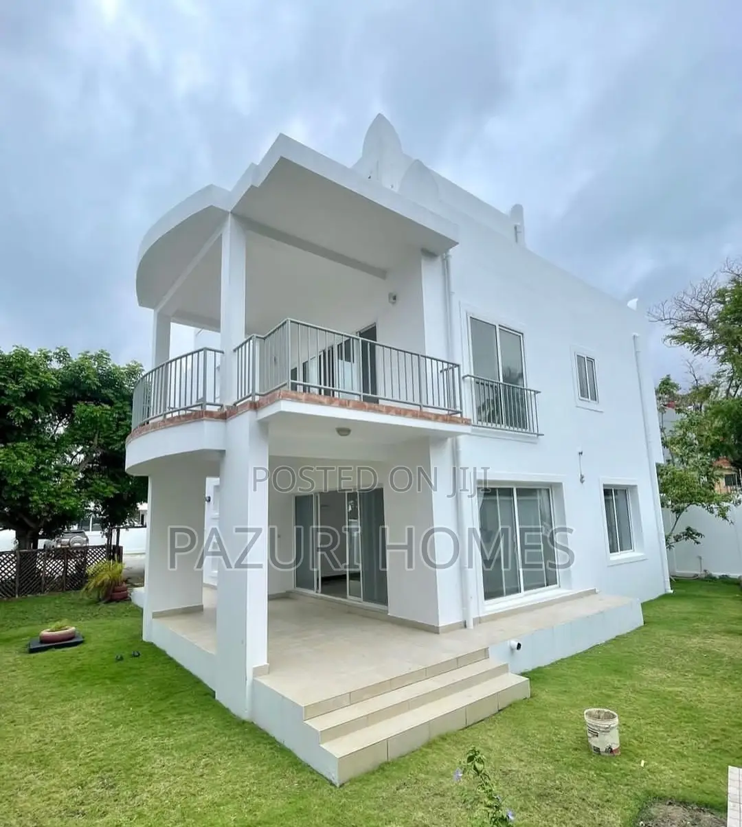4bdrm Villa in Masaki for rent