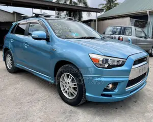 Mitsubishi RVR 2010 Blue