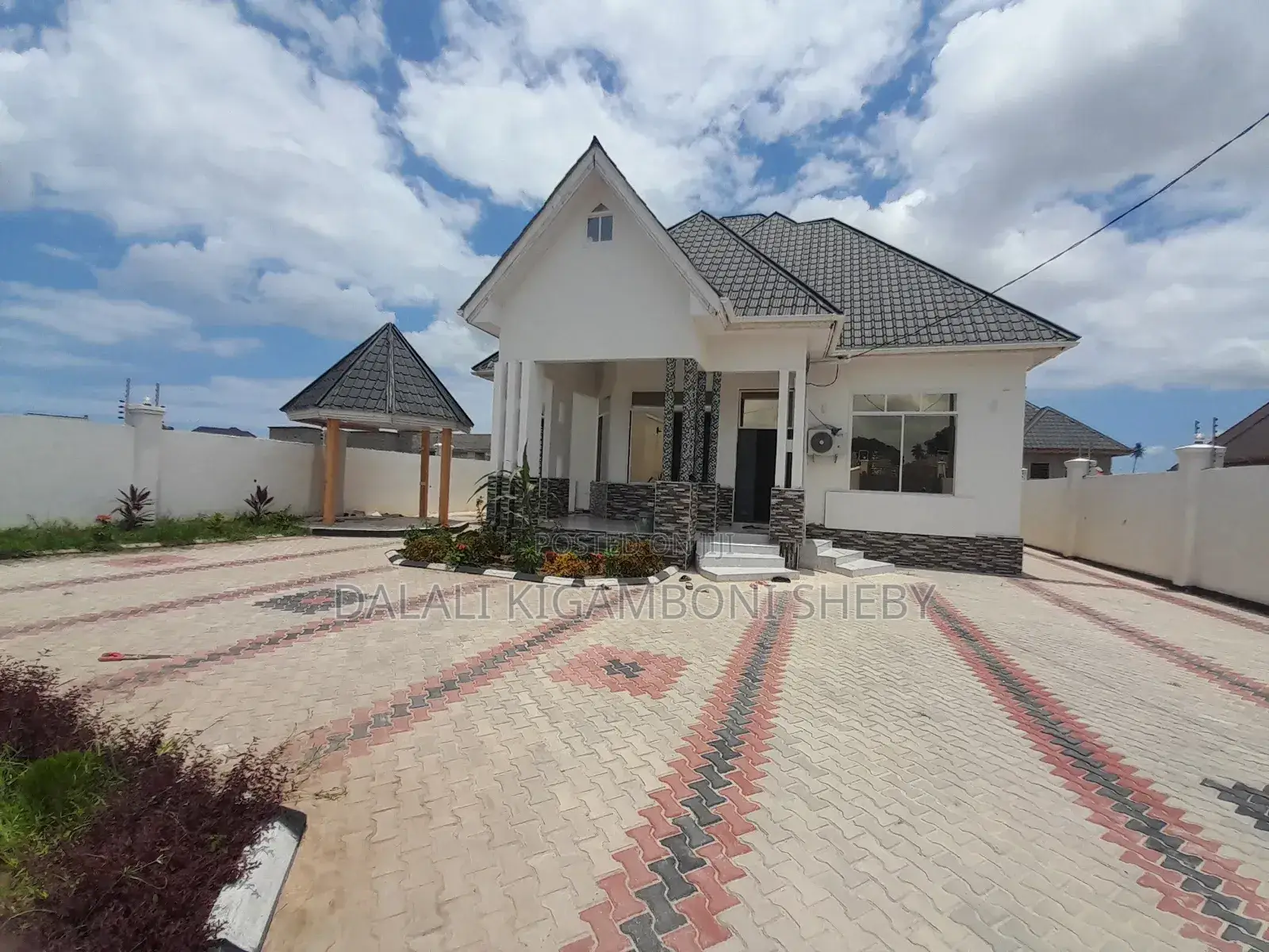 4bdrm House in Kigamboni Kibada for sale